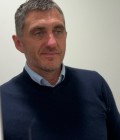 Rencontre Homme : Cédric, 50 ans à France  Pernes les fontaines